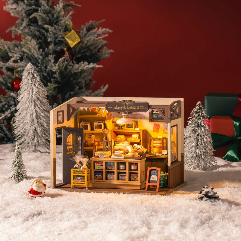 Rolife Becka's Baking House DIY Miniature Kit