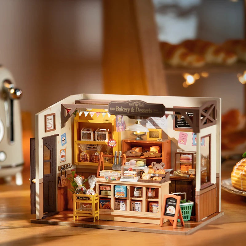 Rolife Becka's Baking House DIY Miniature Kit