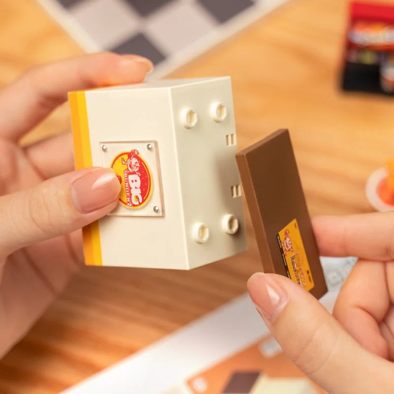 Rolife Yum Yum Burgers DIY Miniature