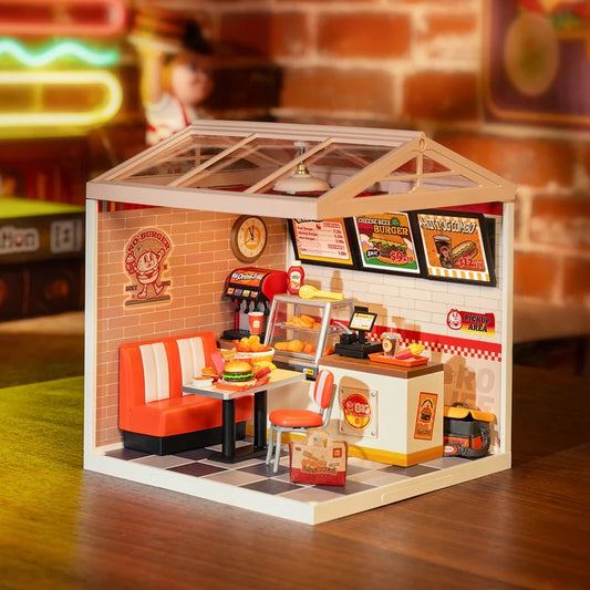 Rolife Yum Yum Burgers DIY Miniature