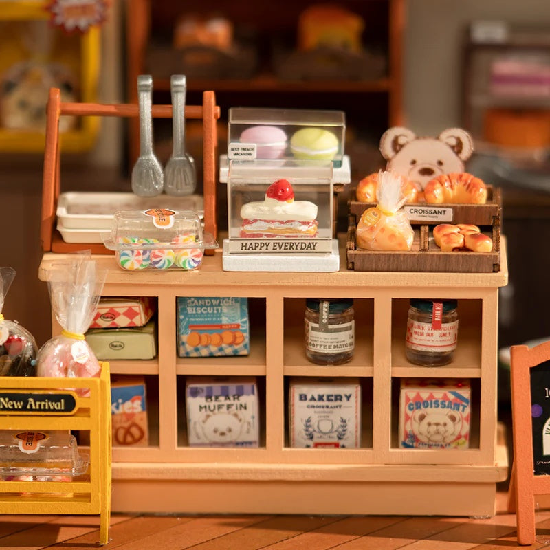 Rolife Becka's Baking House DIY Miniature Kit