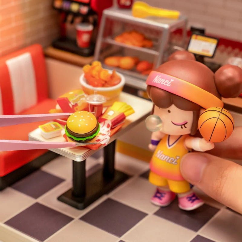 Rolife Yum Yum Burgers DIY Miniature